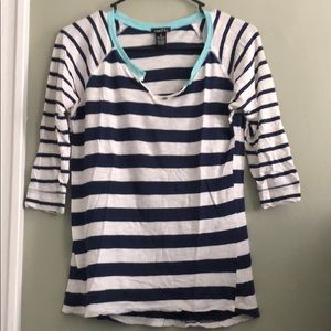 Striped 3/4 Sleeve Tee